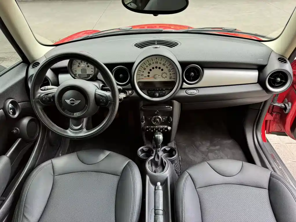 MINI Mini Clubman — миниатюра 10
