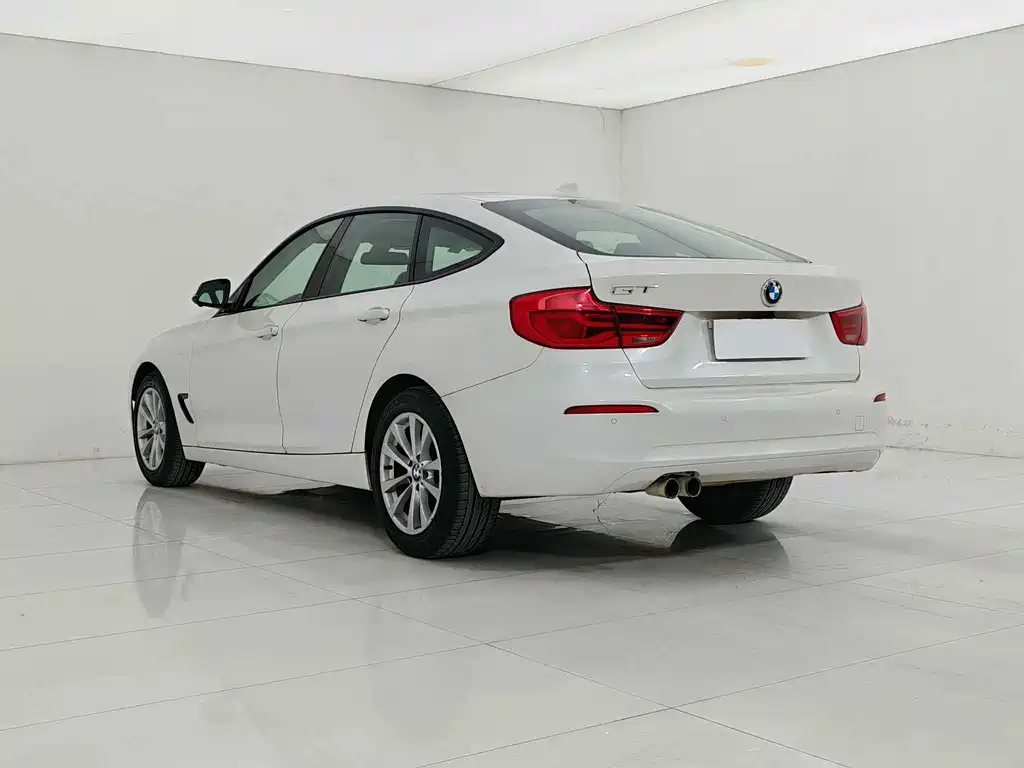 BMW 3 Series GT — миниатюра 4