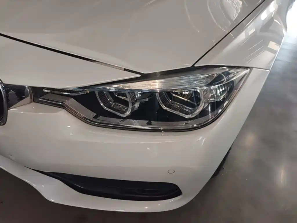 BMW 3 Series — миниатюра 24