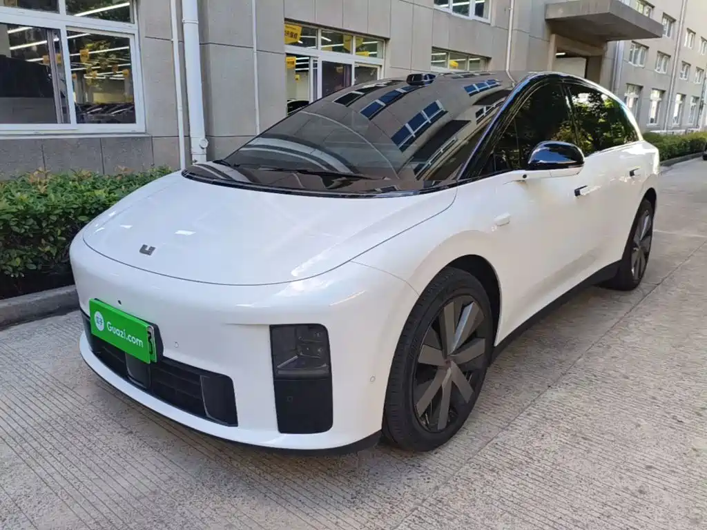 Li Auto Идеальный i6 — миниатюра 2
