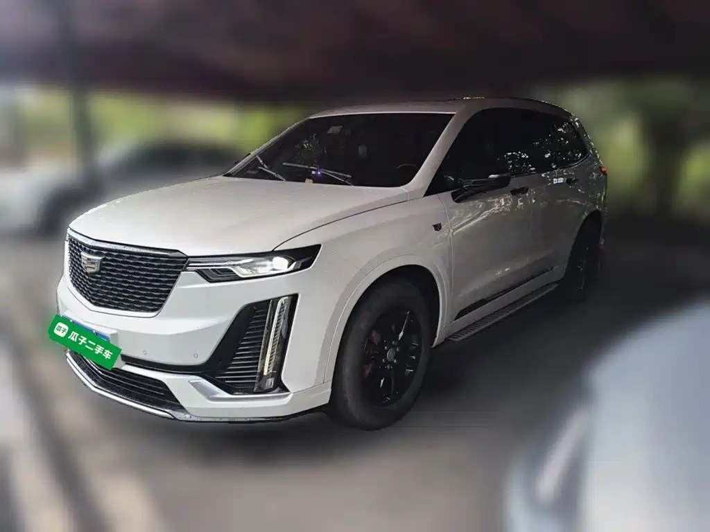 Cadillac XT6