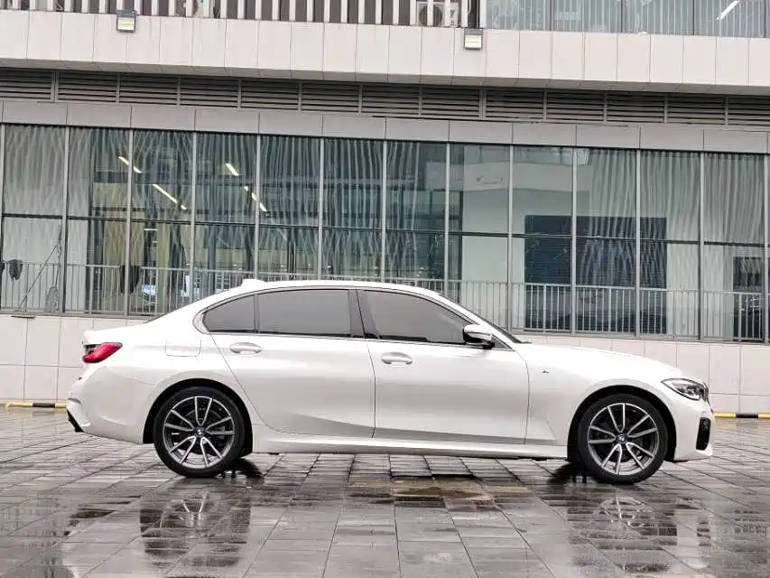 BMW 3 Series — миниатюра 8
