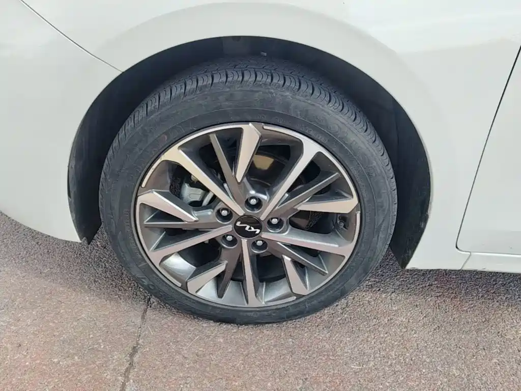 Kia K3 — миниатюра 23