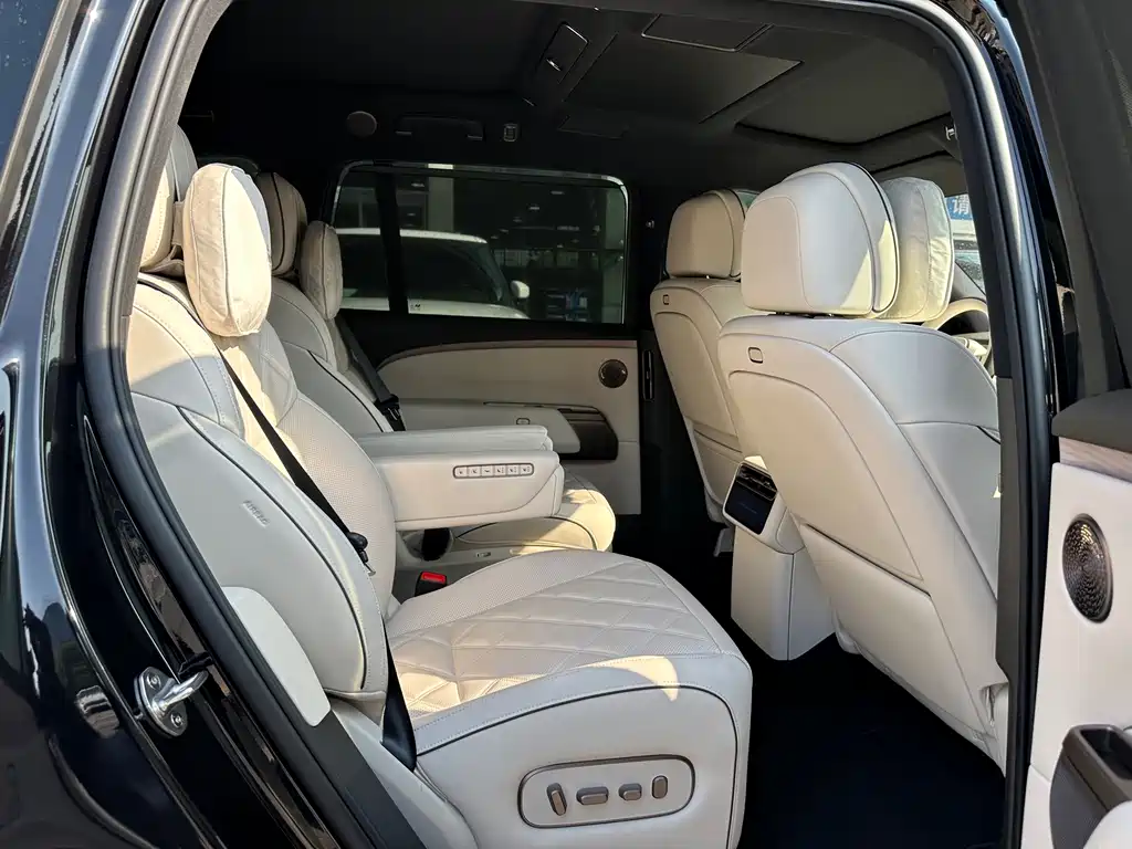 Li Auto Li L9 — миниатюра 16