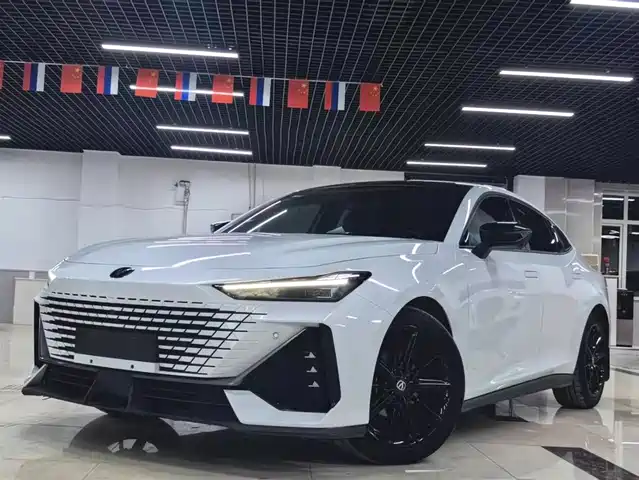 CHANGAN UNI V 2022