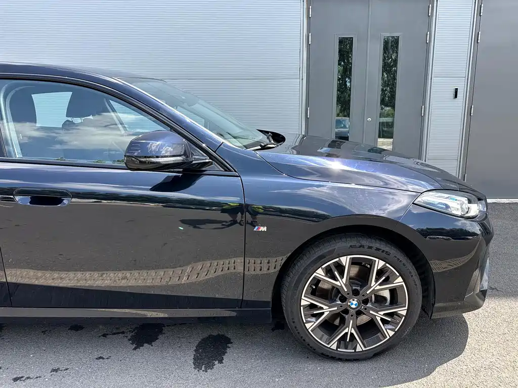 BMW 2 Series — миниатюра 14