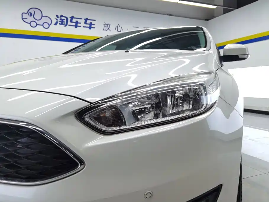 Ford Focus — миниатюра 5
