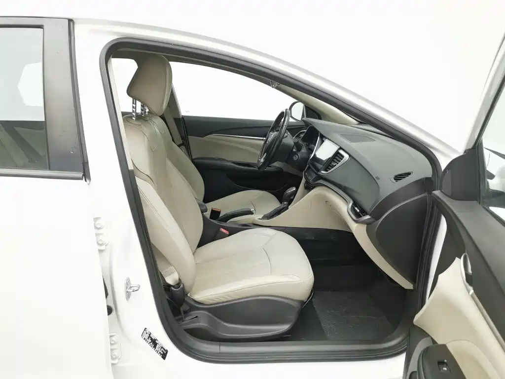 Buick Excelle — миниатюра 23