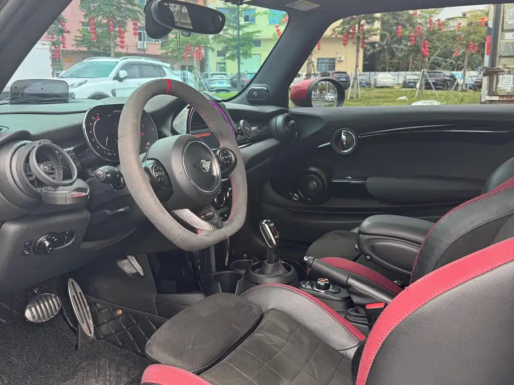 Mini JCW 2020 2.0T JOHN COOPER WORKS ALL-IN