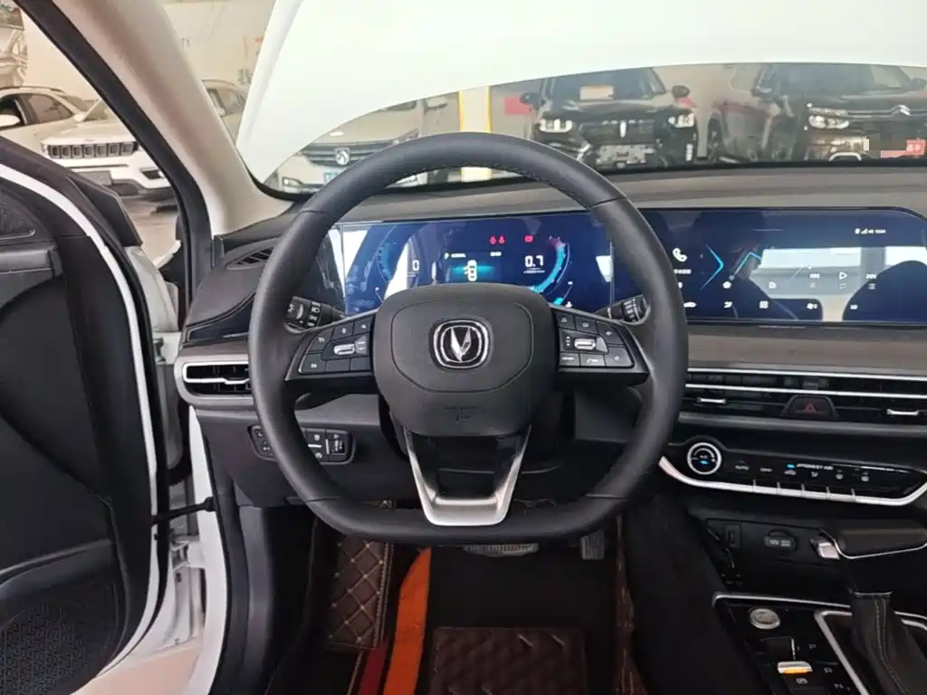 Changan Eado — миниатюра 11