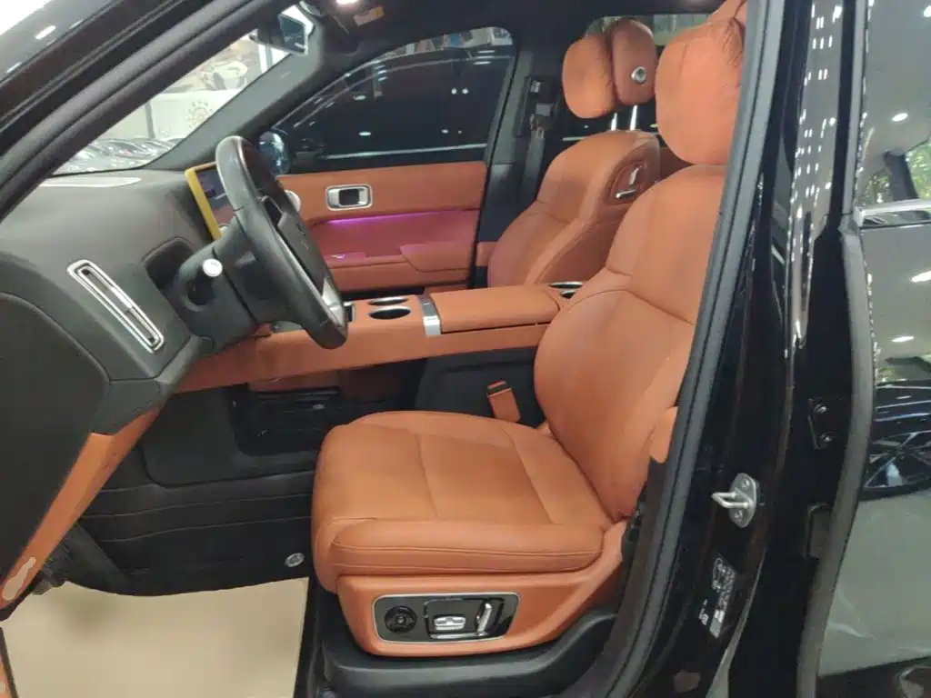 Li Auto Li L8 — миниатюра 15
