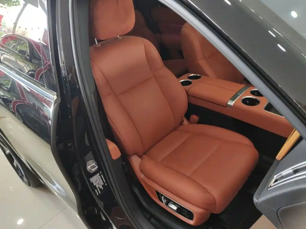 Li Auto Li L8 — миниатюра 25