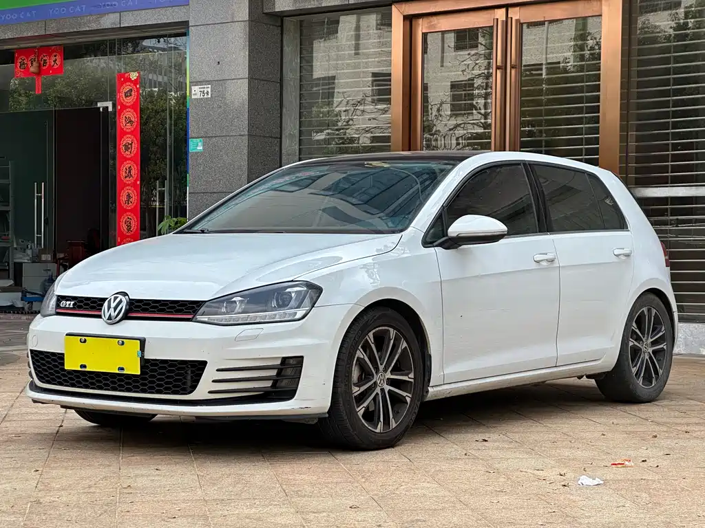 Volkswagen Golf 2015