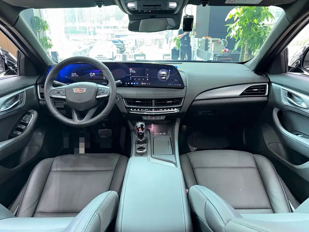 Cadillac CT5 — миниатюра 3