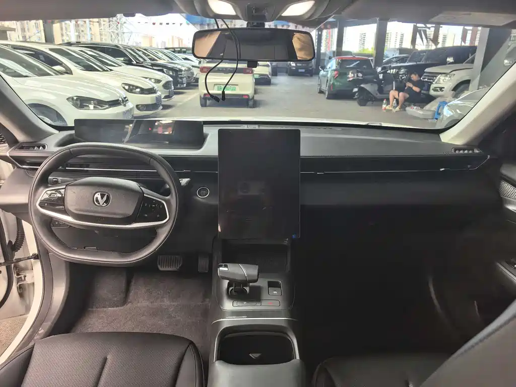 Changan Yida 2023 NE 1.5T GDI DCT Luxury