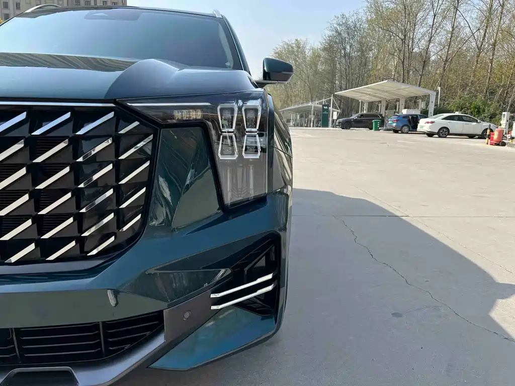 GAC GS8 2022 2.0TGDI Luxury Smart Connect （ мест）