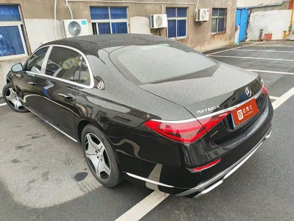 Mercedes-Benz S-Class — миниатюра 6