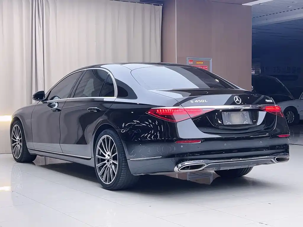 Mercedes-Benz S-Class — миниатюра 16