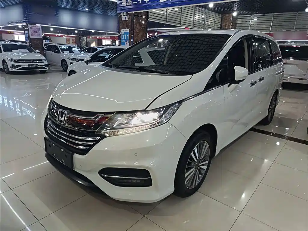 Купить Honda Odyssey