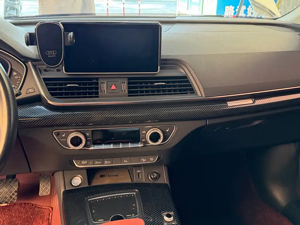 Audi Q5L — миниатюра 9