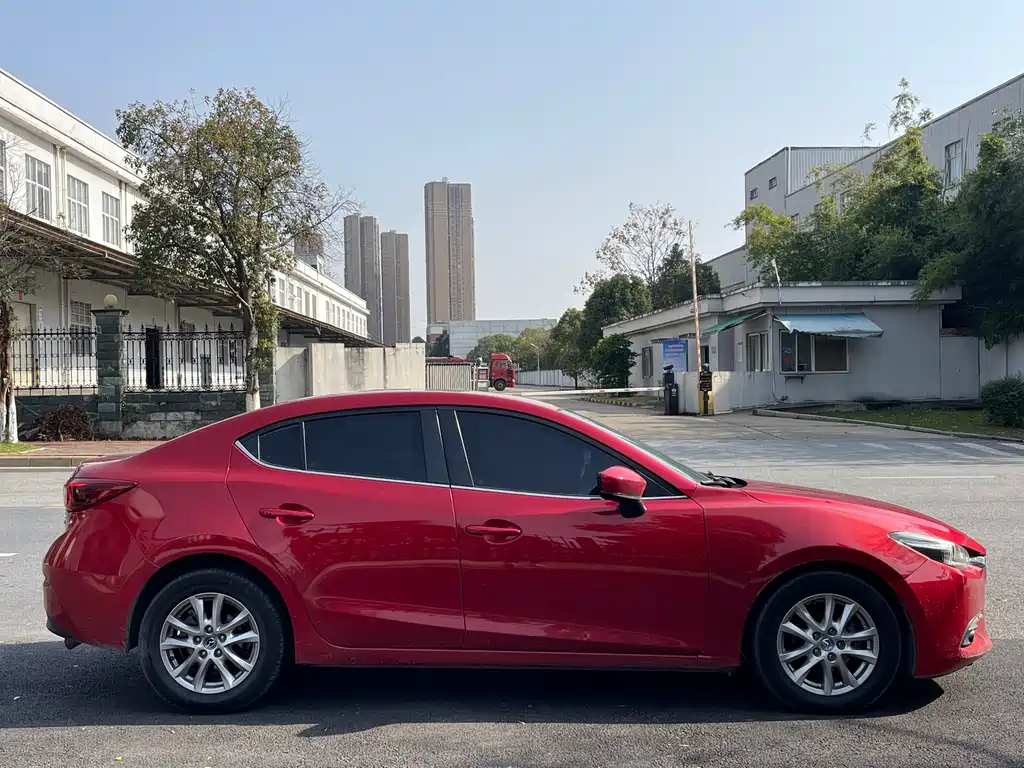 Mazda 3 Axela — миниатюра 7