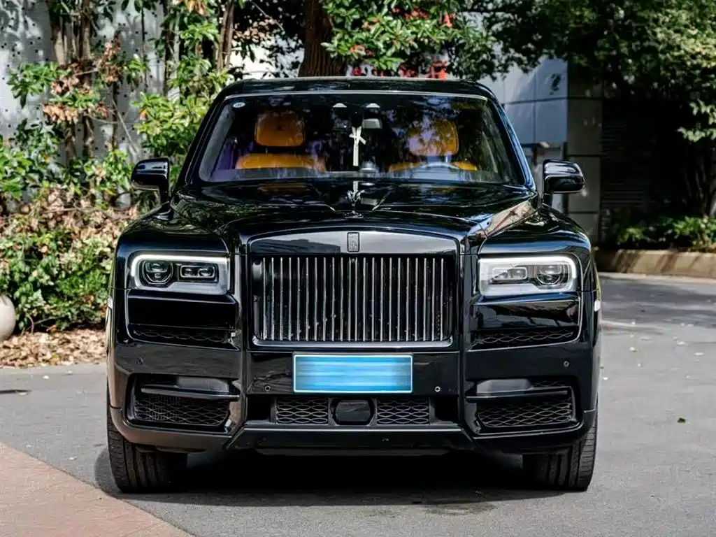 ROLLS-ROYCE CULLINAN