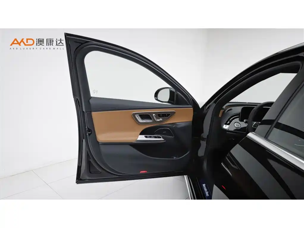 Mercedes-Benz E-Class New Energy — миниатюра 10