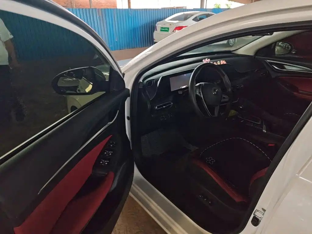 Changan Eado — миниатюра 12