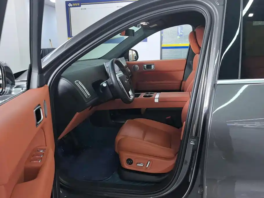 Li Auto Li L6 — миниатюра 9
