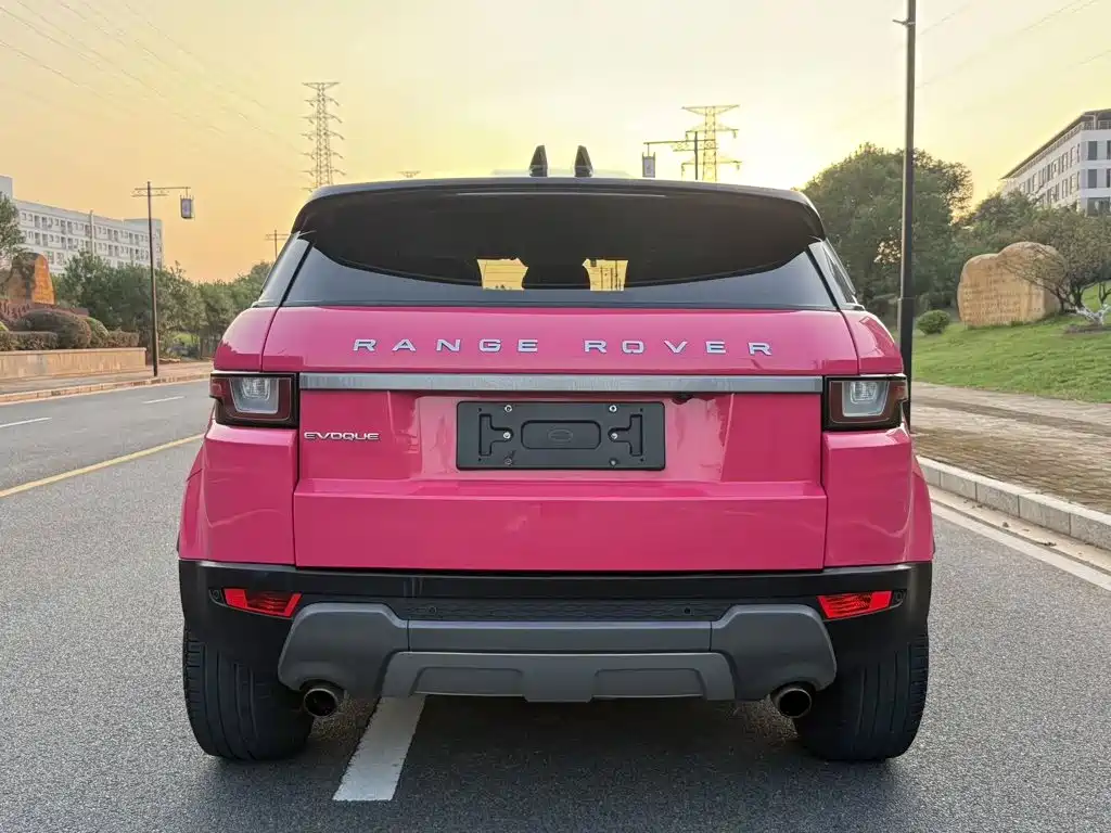 Land Rover Evoque — миниатюра 5