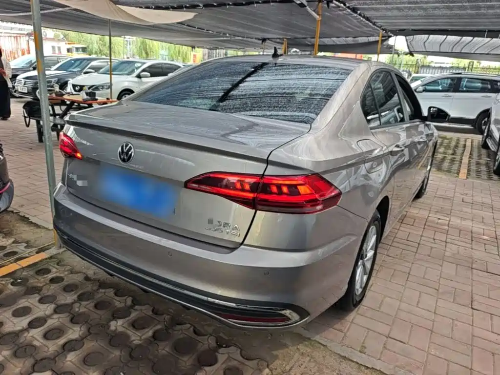 Volkswagen Bora — миниатюра 7