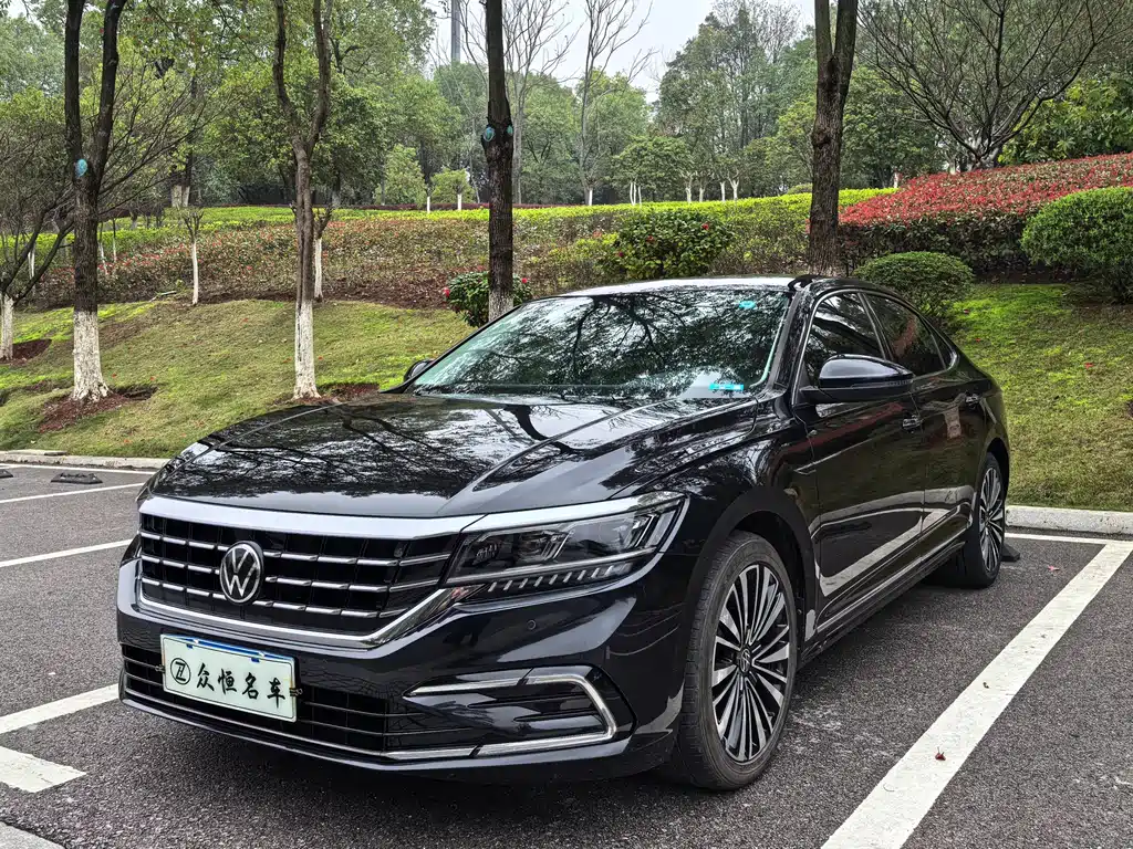 Volkswagen Passat 2021