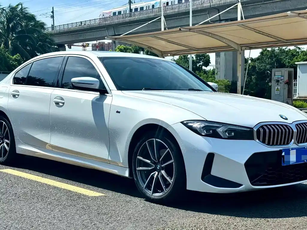 BMW 3 Series — миниатюра 3
