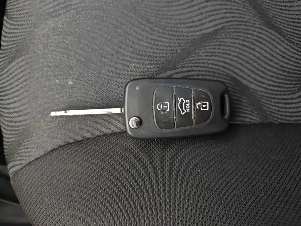 Kia K2 — миниатюра 9