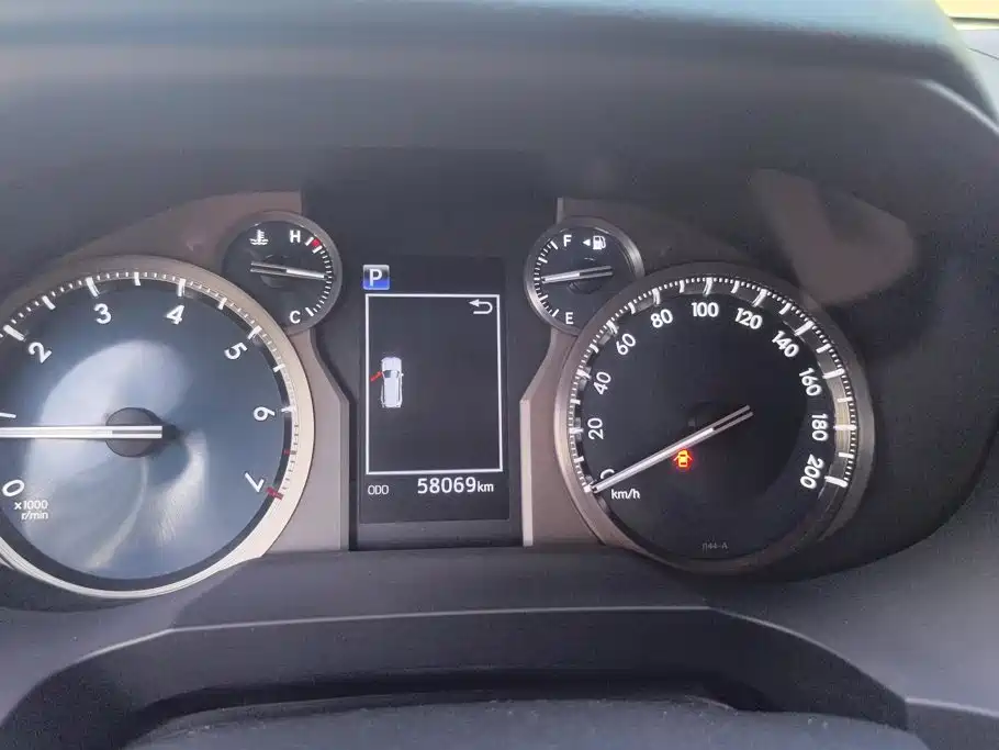 Toyota Prado — миниатюра 14