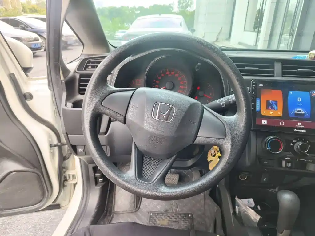Honda Fit — миниатюра 3
