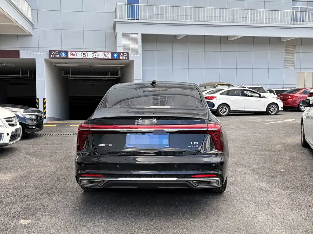 Hongqi Hongqi H5 — миниатюра 8