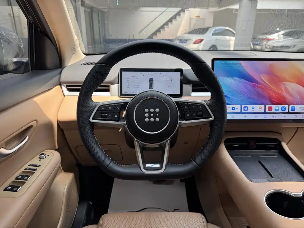 Landian E5 PLUS 2025 165km PLUS 5 мест