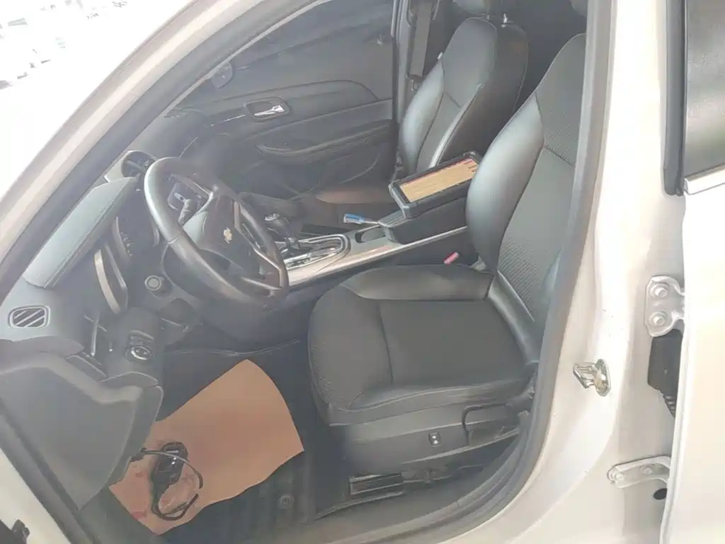 Chevrolet Malibu — миниатюра 15