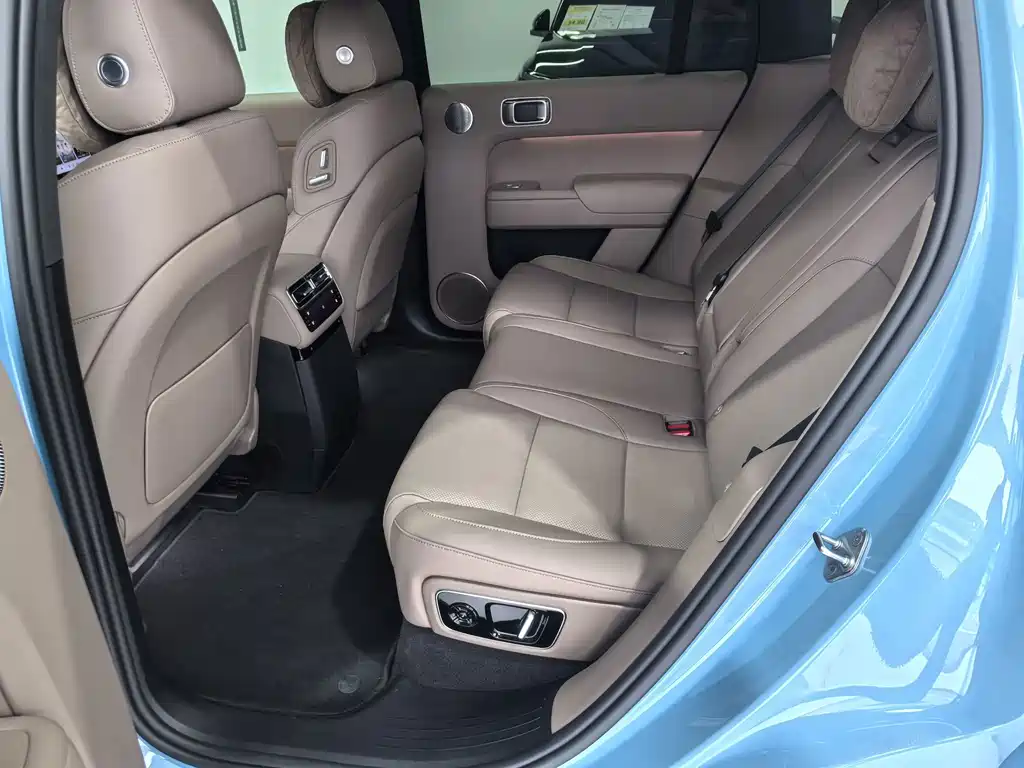 Li Auto Li L7 — миниатюра 10