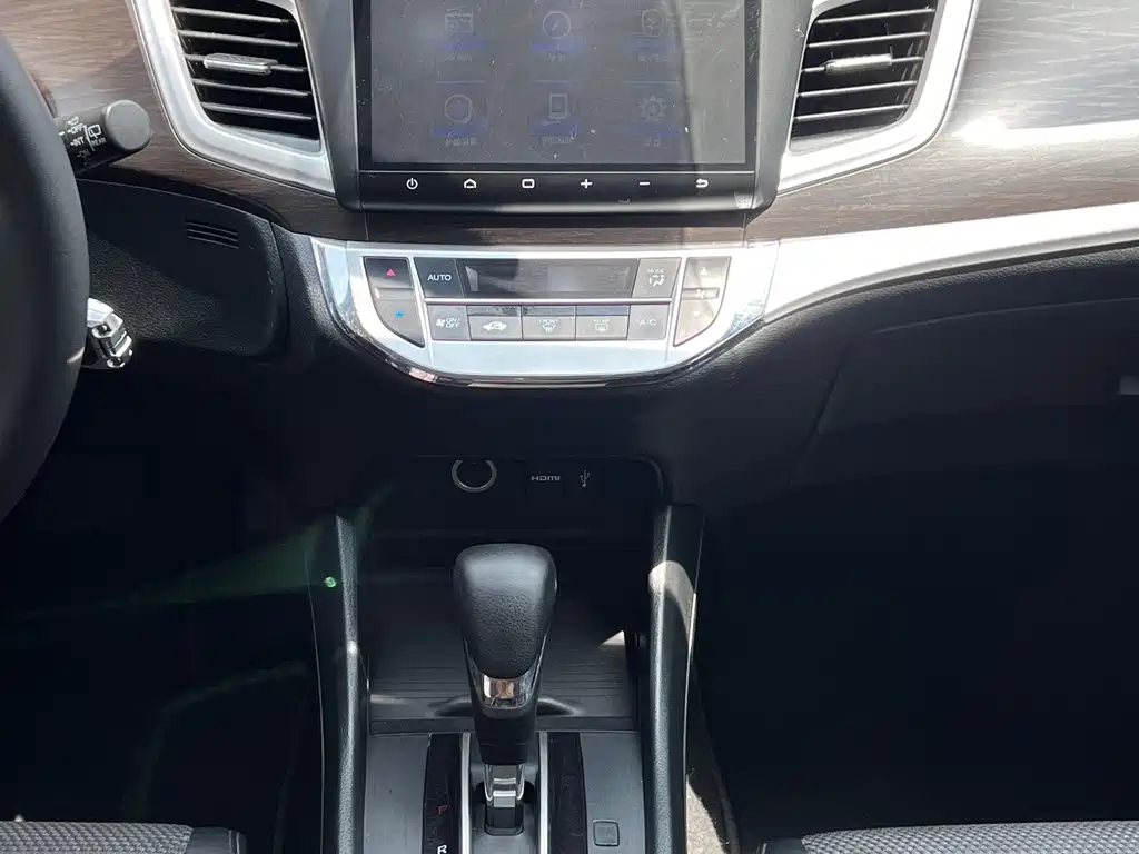 Honda Jade 1.8L Auto Comfort Edition 5 seats, фото 19