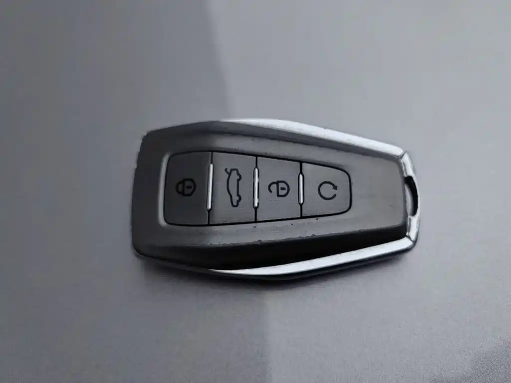 Geely Binyue — миниатюра 19