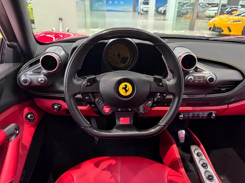 Ferrari F8 — миниатюра 4