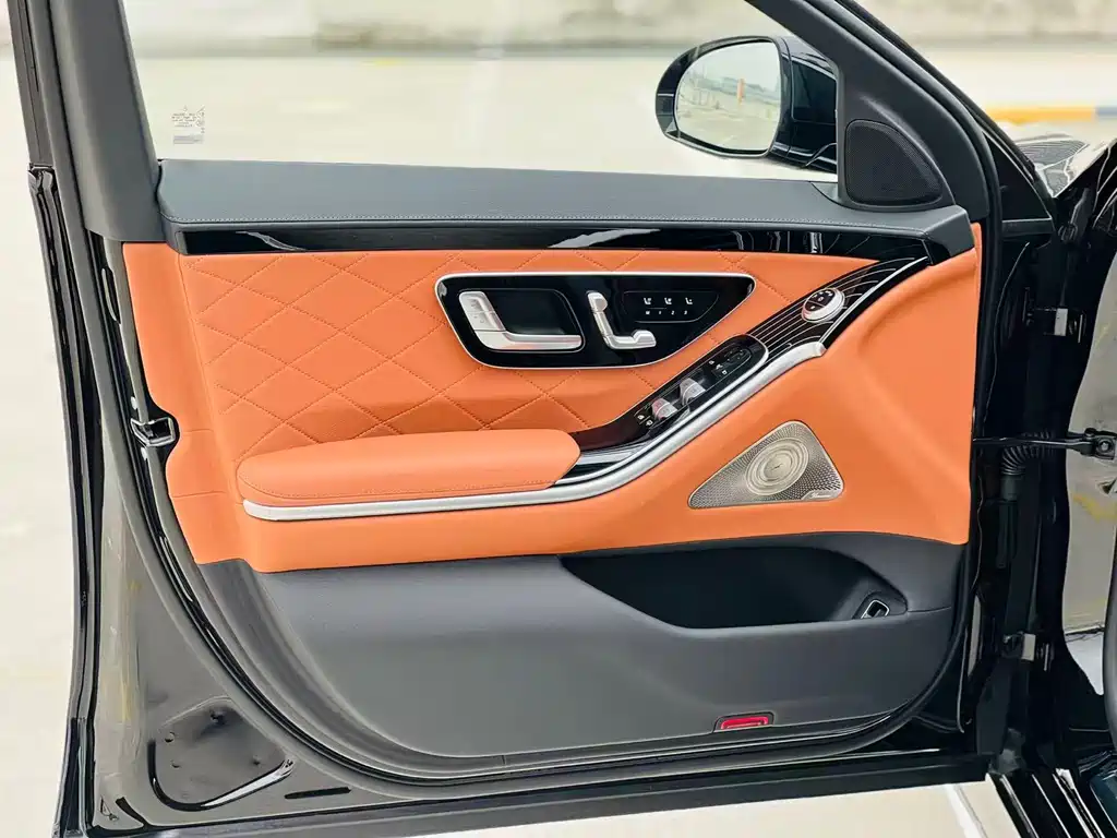Mercedes-Benz S-Class — миниатюра 17