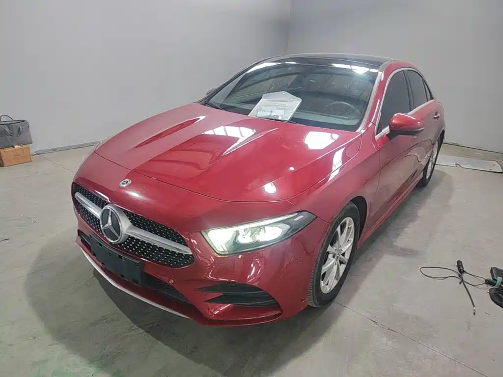 Mercedes-Benz A-Class — миниатюра 2