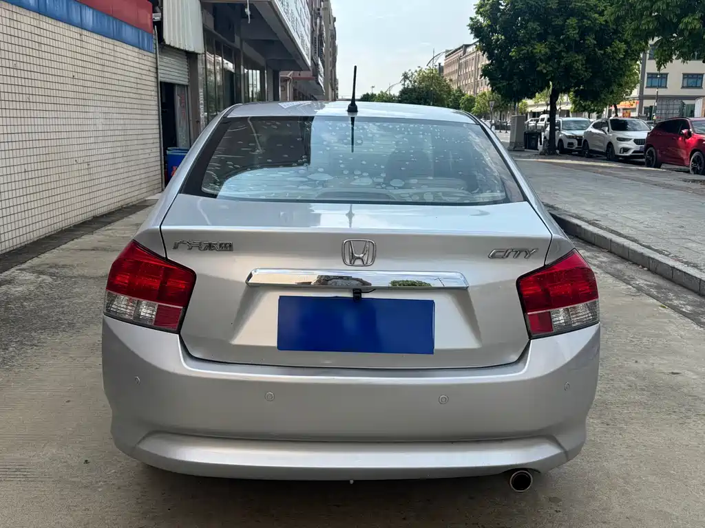 Honda City Classic — миниатюра 5