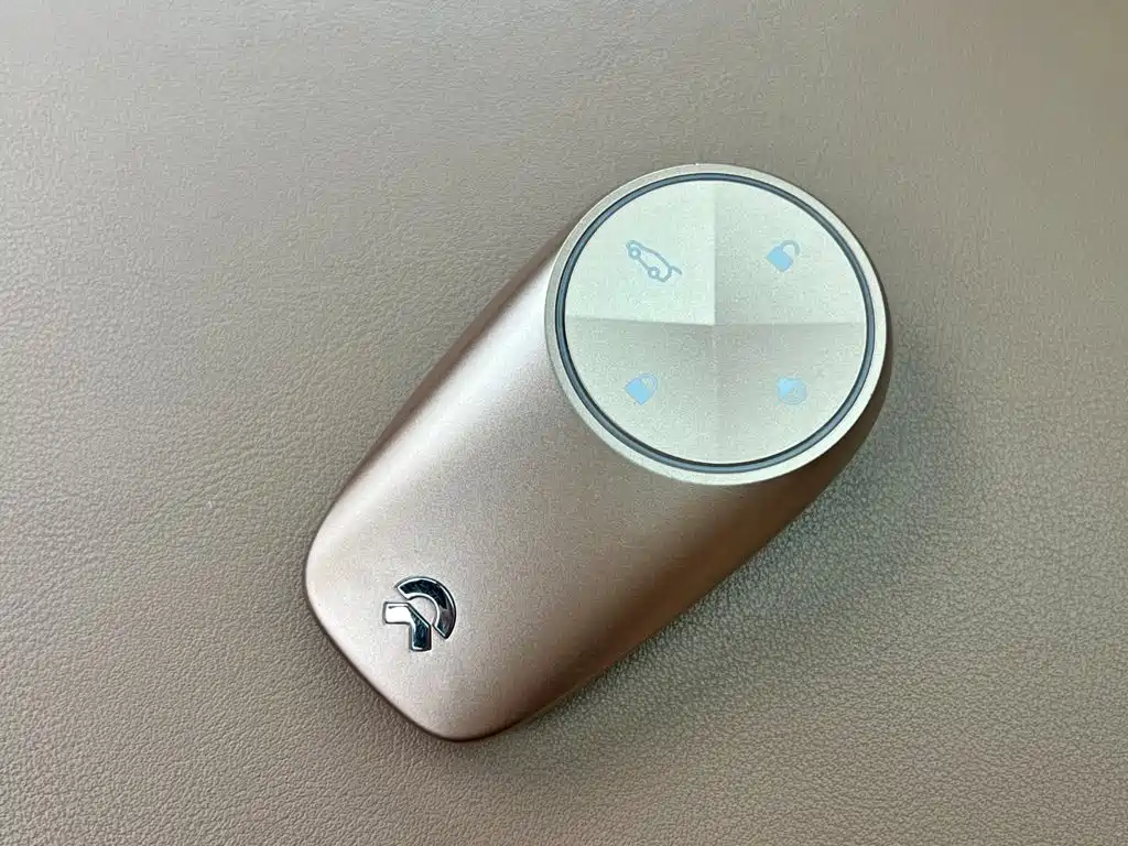 NIO ES6 — миниатюра 18