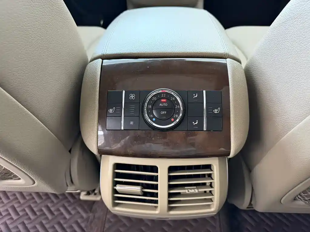 Mercedes-Benz R 2010 R 300 L Luxury
