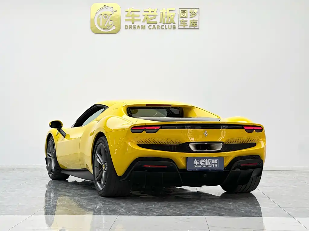 Ferrari 296 2021 3.0T V6 GTB