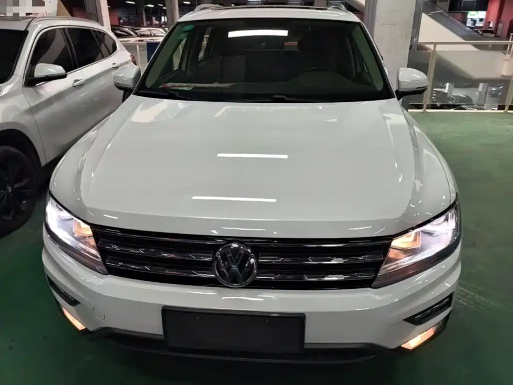 Volkswagen Tiguan L — миниатюра 3